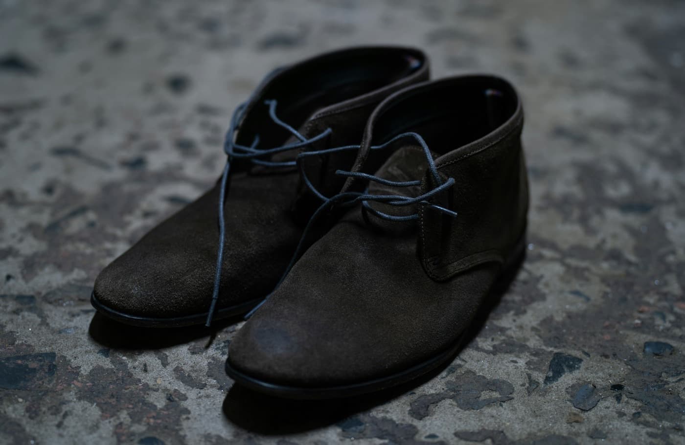 Bottines chukka en daim marron